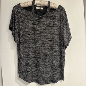 Rag and Bone- Tshirt w/ Collar Cutout